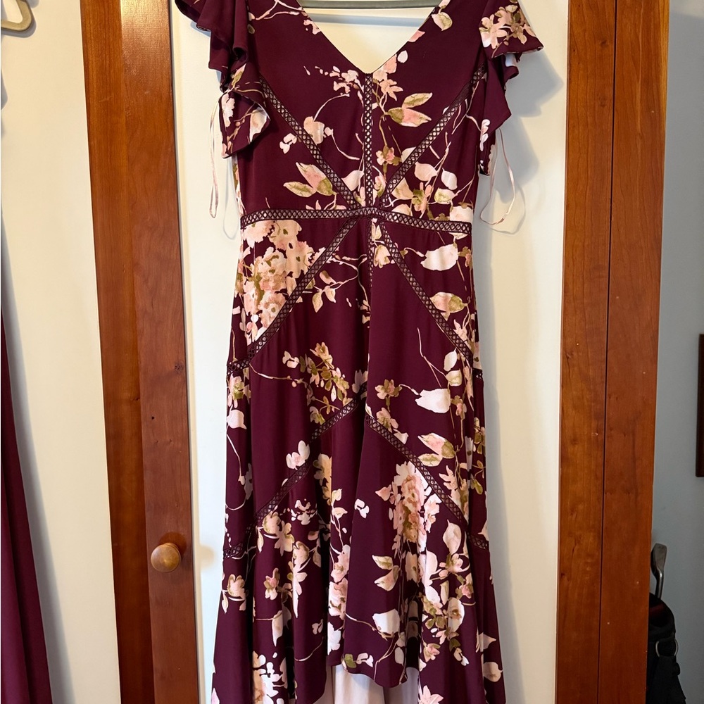 Floral V-Neck Ruffle Dress